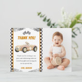 Carte de remerciement pour fête d'anniversaire de (Debout devant)