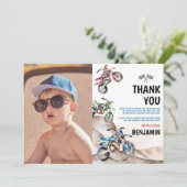 Carte de remerciement pour photo d'anniversaire de (Debout devant)