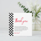 Carte de remerciements à damiers noir et blanc (Debout devant)