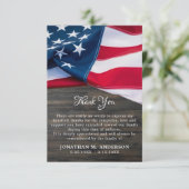 Carte De Remerciements Ancien combattant du drapeau américain - Mémorial  (Debout devant)