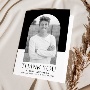 Carte De Remerciements Arc moderne noir et blanc Couleur bloc Graduation