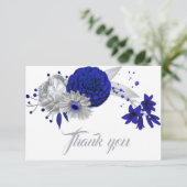 carte de remerciements aux fleurs d'argent bleu (Debout devant)