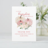 Carte De Remerciements Baby shower rose petit Citrouille (Debout devant)