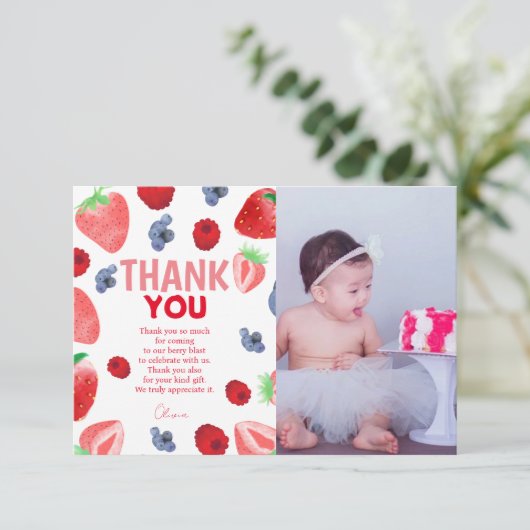 Carte De Remerciements Berry doux boho fraise (Debout devant)
