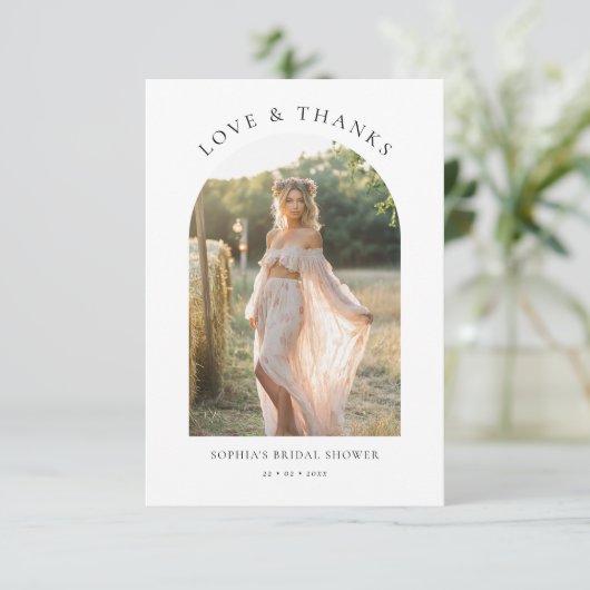 Carte De Remerciements Boho Minimal Love & Thanks Fête des mariées Photo (Debout devant)