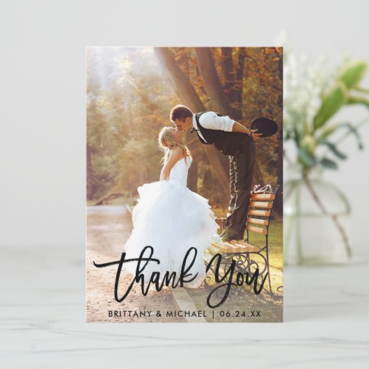 Carte De Remerciements Brush Script Modern Mariage Photo (Debout devant)