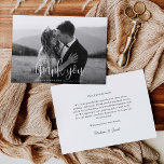 Carte De Remerciements Budget Moderne Calligraphie Script Mariage Photo<br><div class="desc">Ce carte de remerciements mariage à budget fixe dispose de votre photo de mariage complète,  avec script de calligraphie superposé. Customisez votre mariage spécial merci au dos,  ou retirez-le pour laisser le dos vide pour votre message de remerciement manuscrit.</div>