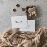Carte De Remerciements Calligraphie Mariage noir et blanc<br><div class="desc">Cette calligraphie carte de remerciements mariage noir et blanc est parfaite pour un mariage rustique. Le design présente une belle calligraphie de police noire dans un arrière - plan blanc.</div>