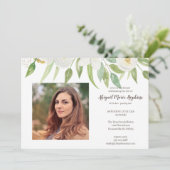 Carte De Remerciements Célébration florale blanche et verte d'enterrement (Debout devant)