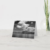 Carte De Remerciements Clouds Over Lake Black and White Note Card (Devant)