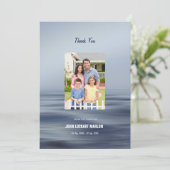 Carte de remerciements commémoratif (Debout devant)