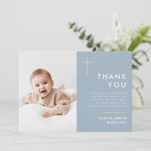 Carte De Remerciements Croix d'or minimal moderne Baptême photo (Debout devant)