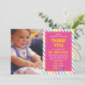 Carte de remerciements d'anniversaire (Debout devant)