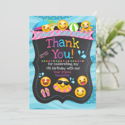 Carte de remerciements d'anniversaire de réception (Debout devant)