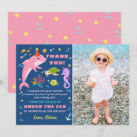 Dauphin Rose Sous La Fille De La Mer Photo D'anniv