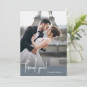 Carte De Remerciements Élégant Mariage bleu Dusty (Debout devant)