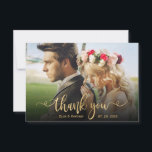 Carte De Remerciements Élégant Mariage classique de script Gold<br><div class="desc">Élégant moderne mariage de script or élégant merci modèle de carte postale avec une photo verticale complète sur le devant avec le texte "Merci" dans une calligraphie ou typographie lettrée à la main tourbillonnant script de police de queue d'échange en fausse feuille d'or superposition sur l'image. Facile à personnaliser le...</div>