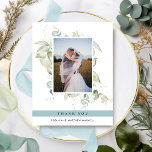 Carte De Remerciements Elégant Mariage de verdure photo, bleu bleu marine<br><div class="desc">Elégant mariage photo merci carte à plat avec exquise aquarelle verdure présentant votre image. Mist bleu stripe présentant un message de remerciement. Retour avec beau monogramme de verdure avec initiales de couple. Capacité de recevoir des cartes avec votre propre message imprimé au dos ou d'effacer notre message et de recevoir...</div>