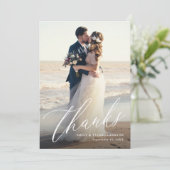 Carte De Remerciements Élégant Moderne Calligraphie Script Mariage Photo (Debout devant)