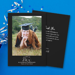 Carte De Remerciements Élégant noir simple noir blanc Script Graduation P