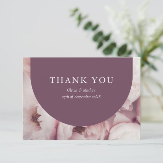Carte De Remerciements Élégant Regal Purple Peonies Rose Mariage de messa (Debout devant)
