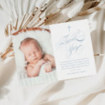 Carte De Remerciements Élégante calligraphie Dusty Blue Boys Photo Baptêm<br><div class="desc">Élégante calligraphie Dusty Blue Boys Photo Baptême Carte de remerciements. Cliquez sur le bouton Personnaliser pour customiser cette conception avec vos détails. Pour modifier les couleurs et les polices,  choisissez de modifier cette conception pour ouvrir d'autres options de personnalisation.</div>