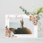 Carte De Remerciements Élégante Terracotta Floral Script Photo (Debout devant)