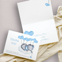Eléphant sur le Baby shower bleu nuageux