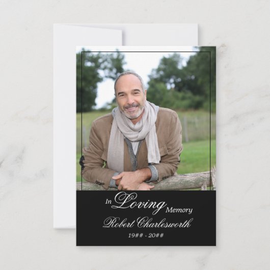 Carte De Remerciements En Mémoire Amoureuse Noir Blanc Script Funérailles (Devant)