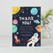 Carte De Remerciements Fête d'anniversaire sur le thème de l'espace (Debout devant)