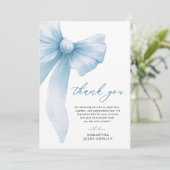 Carte De Remerciements Fête de Mariage Ruban Bleu Coquette (Debout devant)