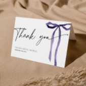 Carte De Remerciements Fête des mariées Elle noue le noeud pourpre bow