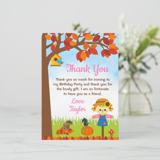 Carte De Remerciements Fille Épouvantail d'Automne Anniversaire (Debout devant)