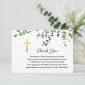 Carte De Remerciements Funérailles Croix de verdure du Mémorial religieux (Debout devant)