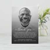 Carte De Remerciements Funérailles photo en noir et blanc moderne (Debout devant)