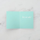 Carte De Remerciements Gâteau rose et bougies d'anniversaire heureux (Intérieur)