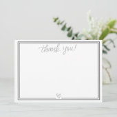 Carte de remerciements (gris clair) (Debout devant)