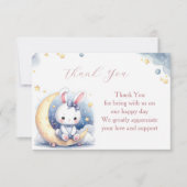 Carte De Remerciements Joli petit lapin blanc assis sur la lune (Devant)