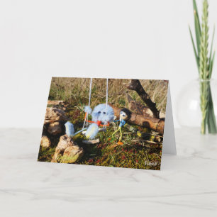 Carte De Remerciements La poupée de Fubby qui pousse un échantillon sur l