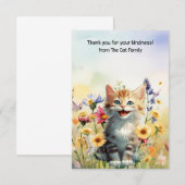Carte De Remerciements Le chat est dans le champ de fleurs (Devant / Derrière)
