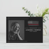 Carte De Remerciements Le drapeau rouge FireFighter dans les funérailles  (Debout devant)