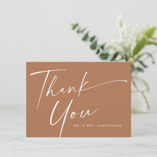 Carte De Remerciements Mariage de script élégant et moderne (Debout devant)