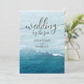 Carte De Remerciements Mariage d'été au bord de la mer bleue ondulée ombr (Debout devant)