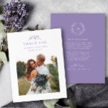 Carte de remerciements Mariage Lavender Monogram<br><div class="desc">Express votre gratitude avec notre Mariage Lavender Monogram Cartes Remerciements, avec une photo personnalisable du couple heureux. Ces cartes présentent le design intemporel avec un monogramme lavande, des initiales et des fleurs sauvages délicats sur un arrière - plan blanc immaculé. Parfait pour les couples à la recherche d'une façon classique...</div>
