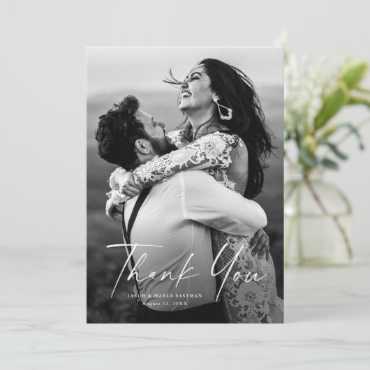 Carte De Remerciements Mariage photo de script moderne (Debout devant)