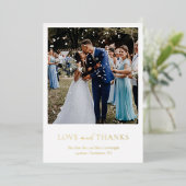 Carte de remerciements Mariage photo or simple et  (Debout devant)