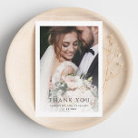 Carte De Remerciements Mariage photo simple moderne<br><div class="desc">Carte de remerciements photo multi-mariage moderne pour vos invités qui se sont présentés pour soutenir et célébrer votre grand jour avec vous. Ajoutez facilement vos photos préférées,  les noms de mariée et mariée,  la date et un message personnalisé et la signature au verso.</div>