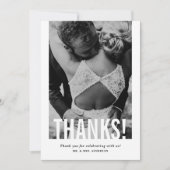 Carte De Remerciements Mariage photo vertical de découpe moderne (Devant)