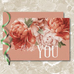 Carte De Remerciements Mariage vintage Rustic Rust & Peach Peonies<br><div class="desc">Célébrez votre journée spéciale avec notre carte de remerciements mariage exquis, avec un arrière - plan de pêche doux avec une finition délicate craquelée qui rappelle la Chine vintage. Le texte, rendu dans une police vintage classique en blanc doux, ajoute une touche d'élégance intemporelle. En haut, un étonnant amas d'aquarelles...</div>