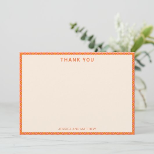 Carte De Remerciements Mid-Century Modern Pink Orange Custom Wedding Name (Debout devant)